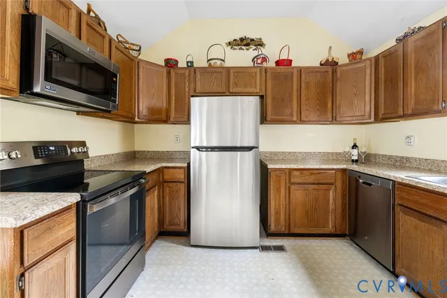 $375,000 | 11803 Rochampton Square, Henrico, VA 23238