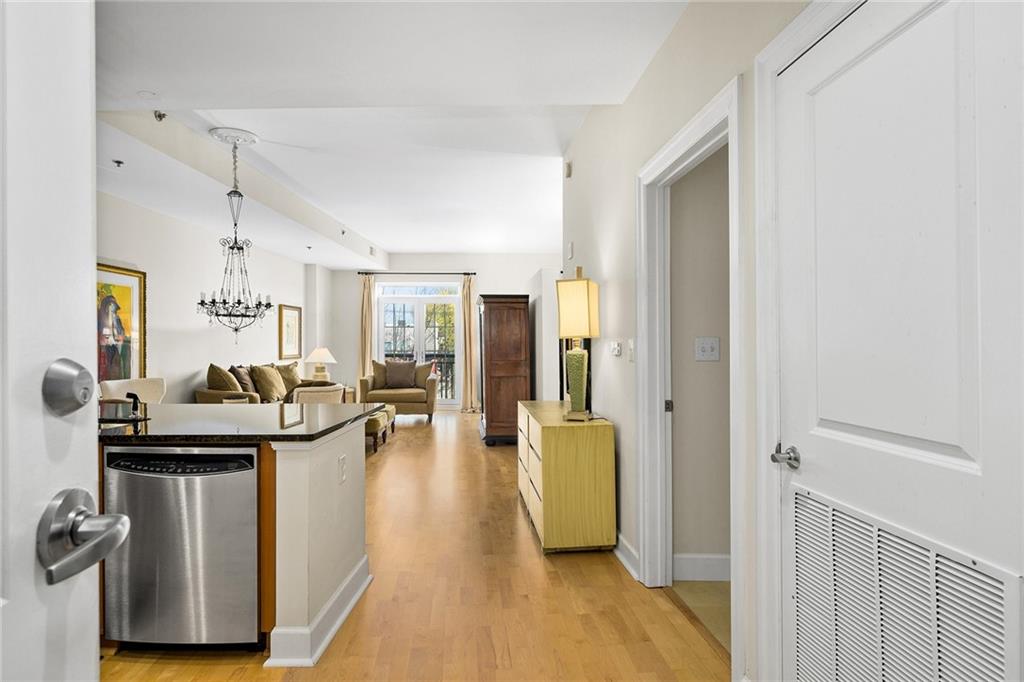 325 East Paces Ferry Road Northeast, Unit 412 Atlanta, GA 30305 - Photo 1 of 1 Gallery Image 1