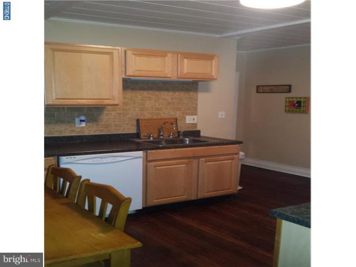 4 Tuttle Avenue Hamilton, NJ 08629 - Photo 7 of 16 Unit #1