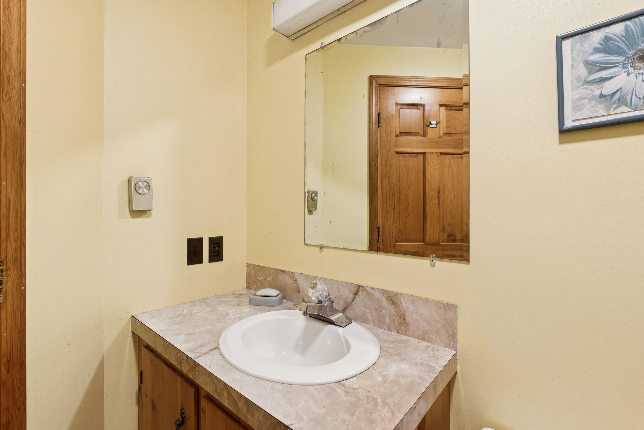 1708 State Road Eliot, ME 03903 - Photo 34 of 45 35