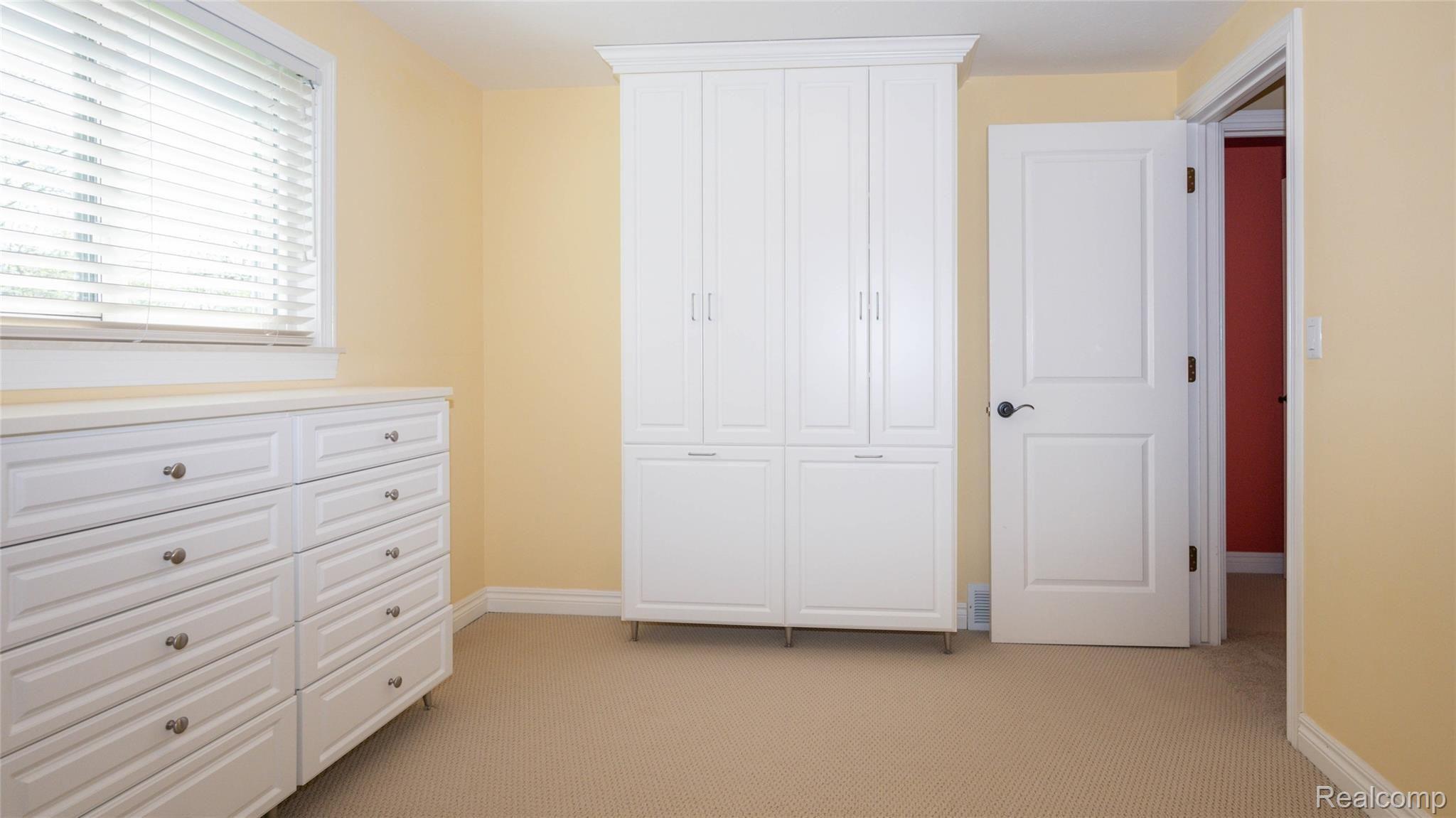 3317 McClure Road Troy, MI 48084 - Photo 20 of 50 031_3 - Copy.jpg