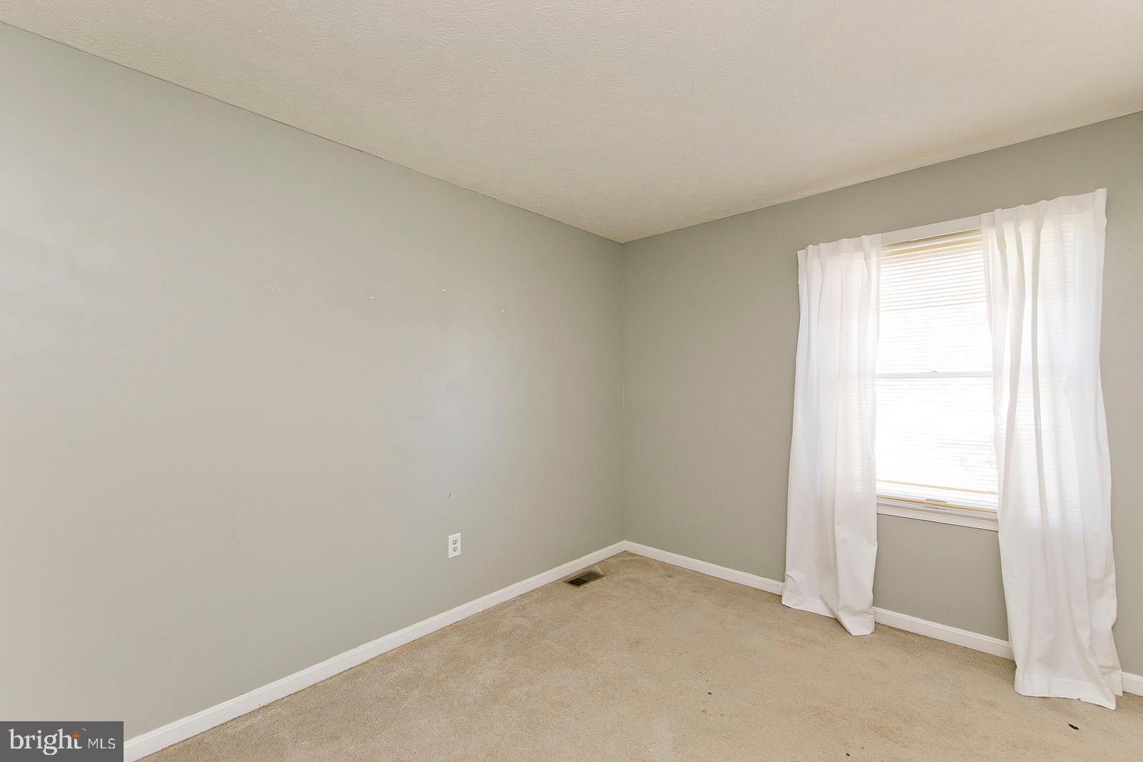 202 Killdeer Road Stephens City, VA 22655 - Photo 23 of 40