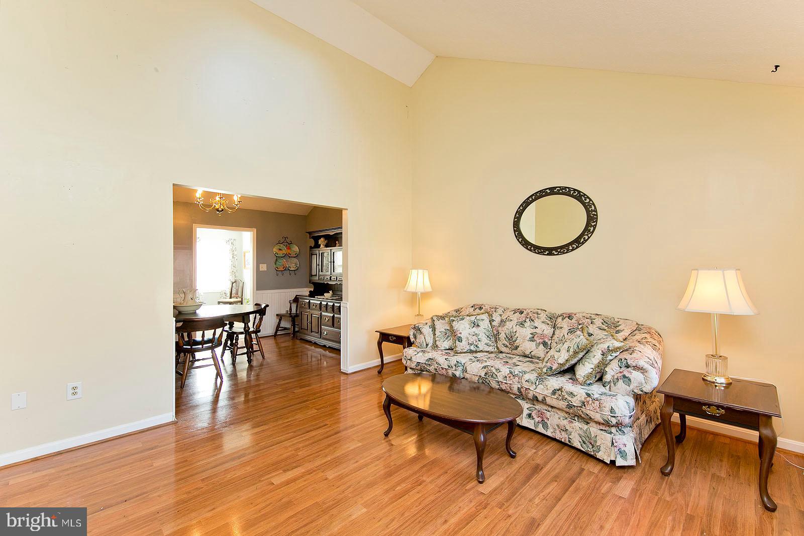 202 Killdeer Road Stephens City, VA 22655 - Photo 5 of 40