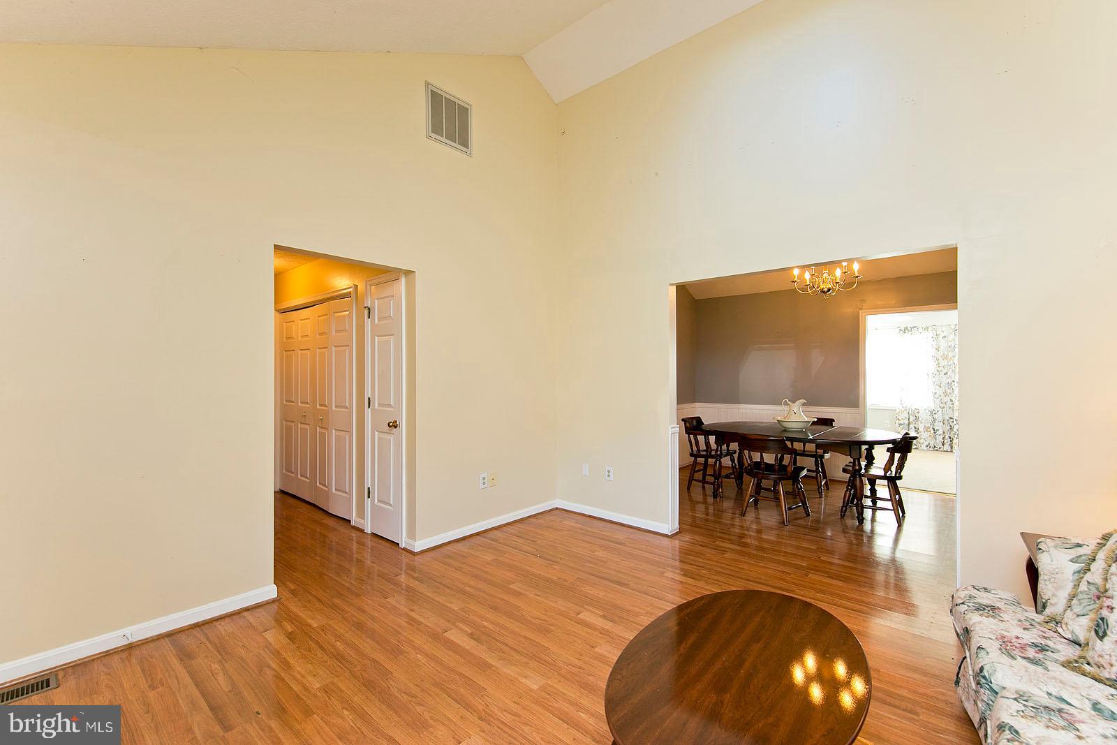202 Killdeer Road Stephens City, VA 22655 - Photo 8 of 40