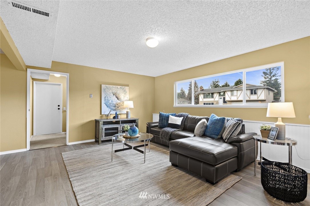 2102 Whitman Avenue Northeast Renton, WA 98059 - Photo 20 of 30 Gallery Image 20