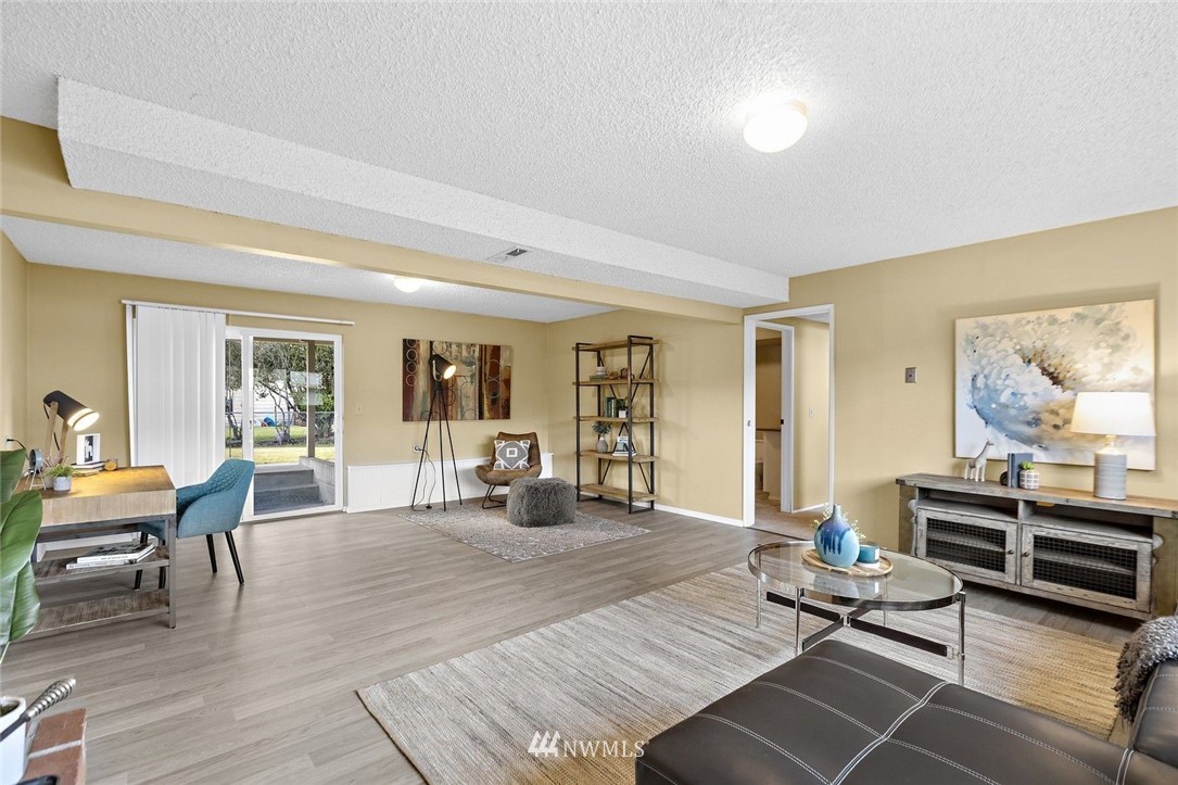 2102 Whitman Avenue Northeast Renton, WA 98059 - Photo 21 of 30 Gallery Image 21