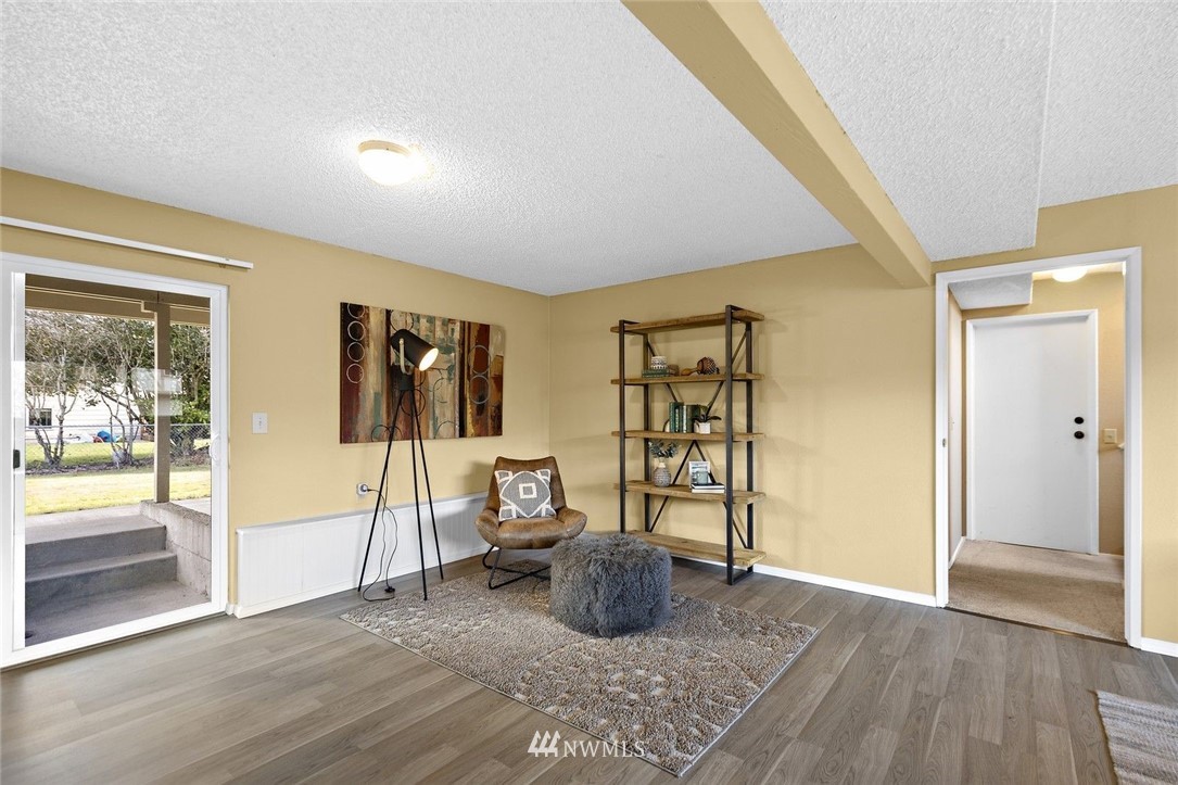2102 Whitman Avenue Northeast Renton, WA 98059 - Photo 23 of 30 Gallery Image 23