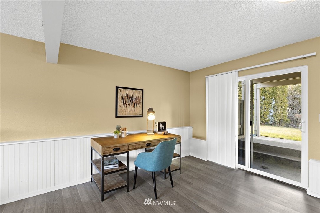 2102 Whitman Avenue Northeast Renton, WA 98059 - Photo 24 of 30 Gallery Image 24