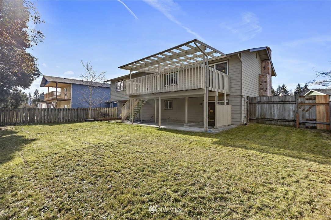 2102 Whitman Avenue Northeast Renton, WA 98059 - Photo 26 of 30 Gallery Image 26