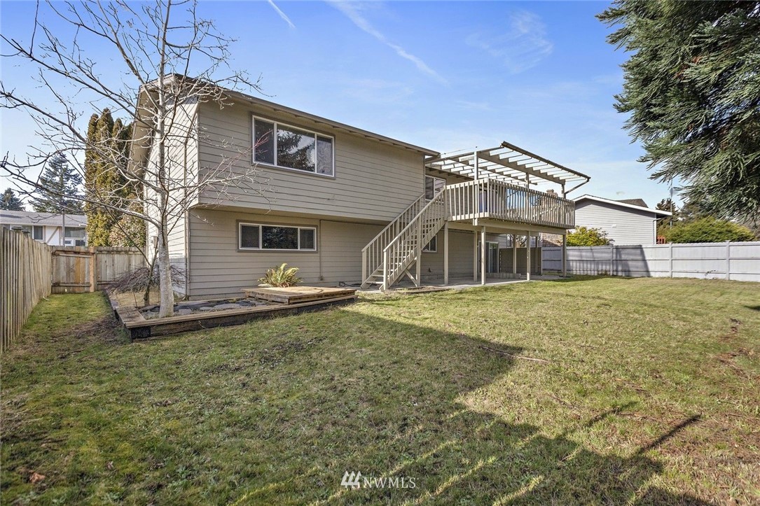 2102 Whitman Avenue Northeast Renton, WA 98059 - Photo 27 of 30 Gallery Image 27