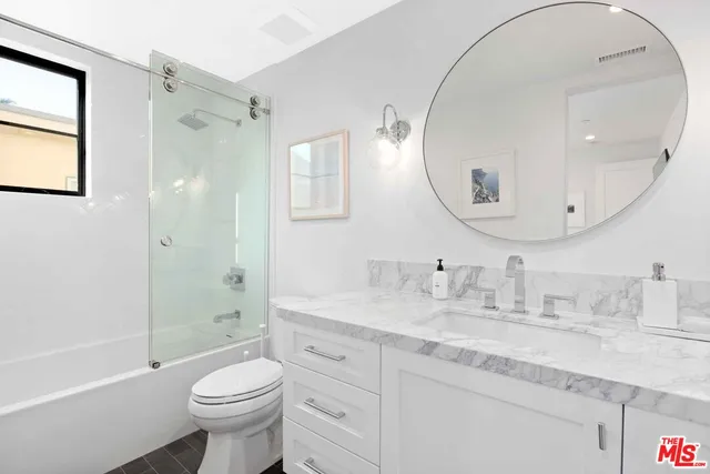 $1,350,000 | 4106 River Avenue, Unit 2, Newport Beach, CA 92663