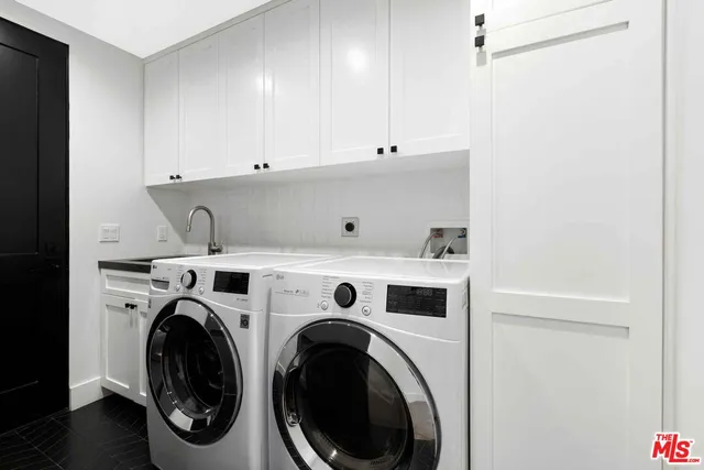 $1,350,000 | 4106 River Avenue, Unit 2, Newport Beach, CA 92663