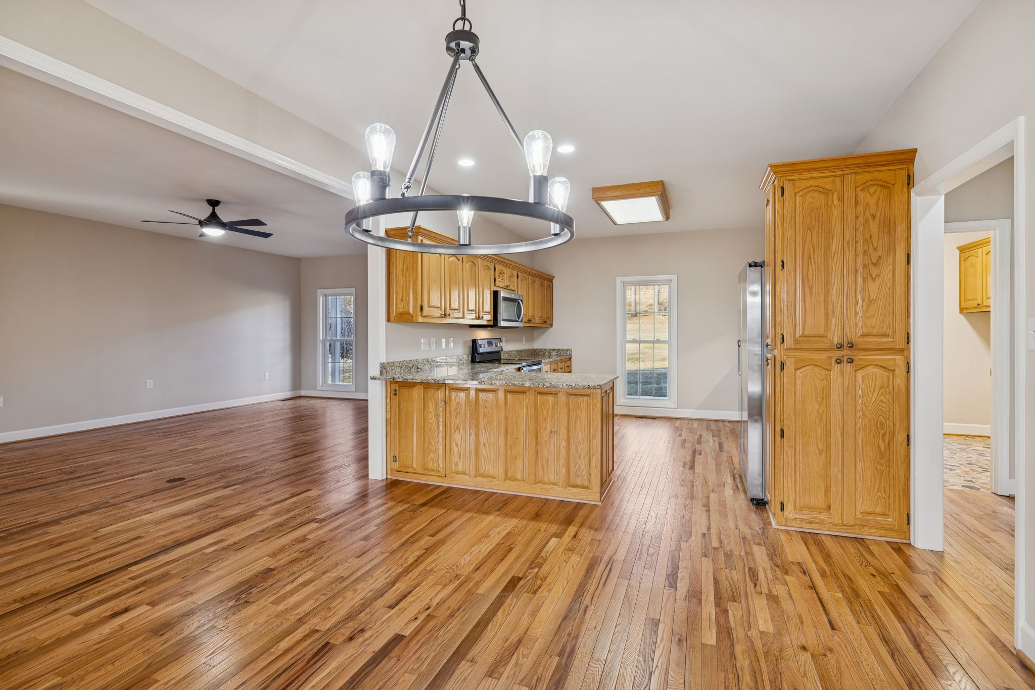 1366 Iron Bridge Road Columbia, TN 38401 - Photo 20 of 43