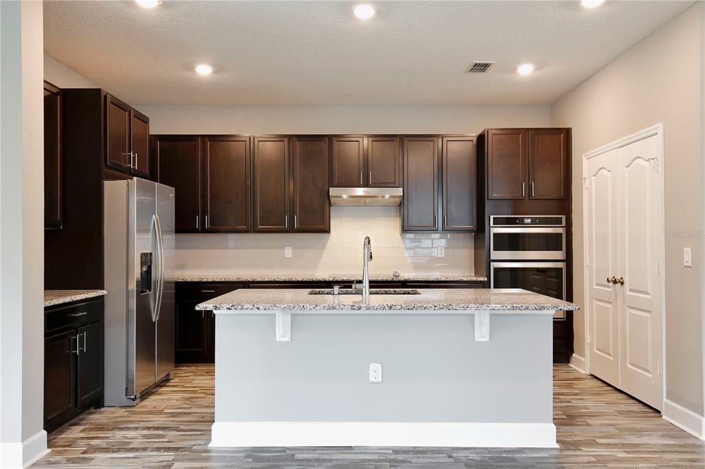 13833 Rushing Creek Run Orlando, FL 32824 - Photo 7 of 28