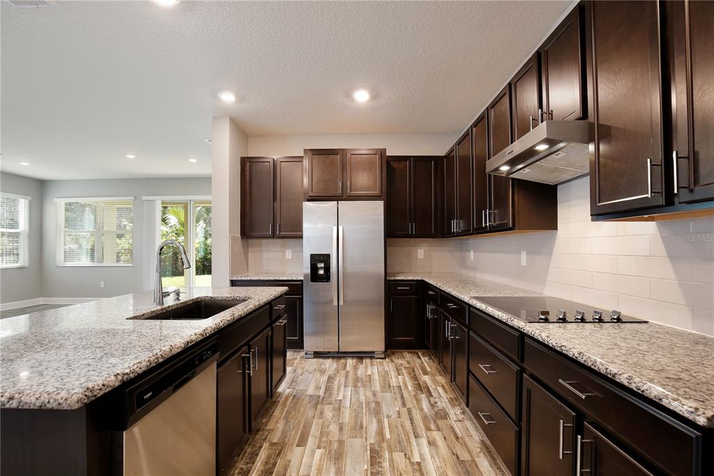 13833 Rushing Creek Run Orlando, FL 32824 - Photo 9 of 28