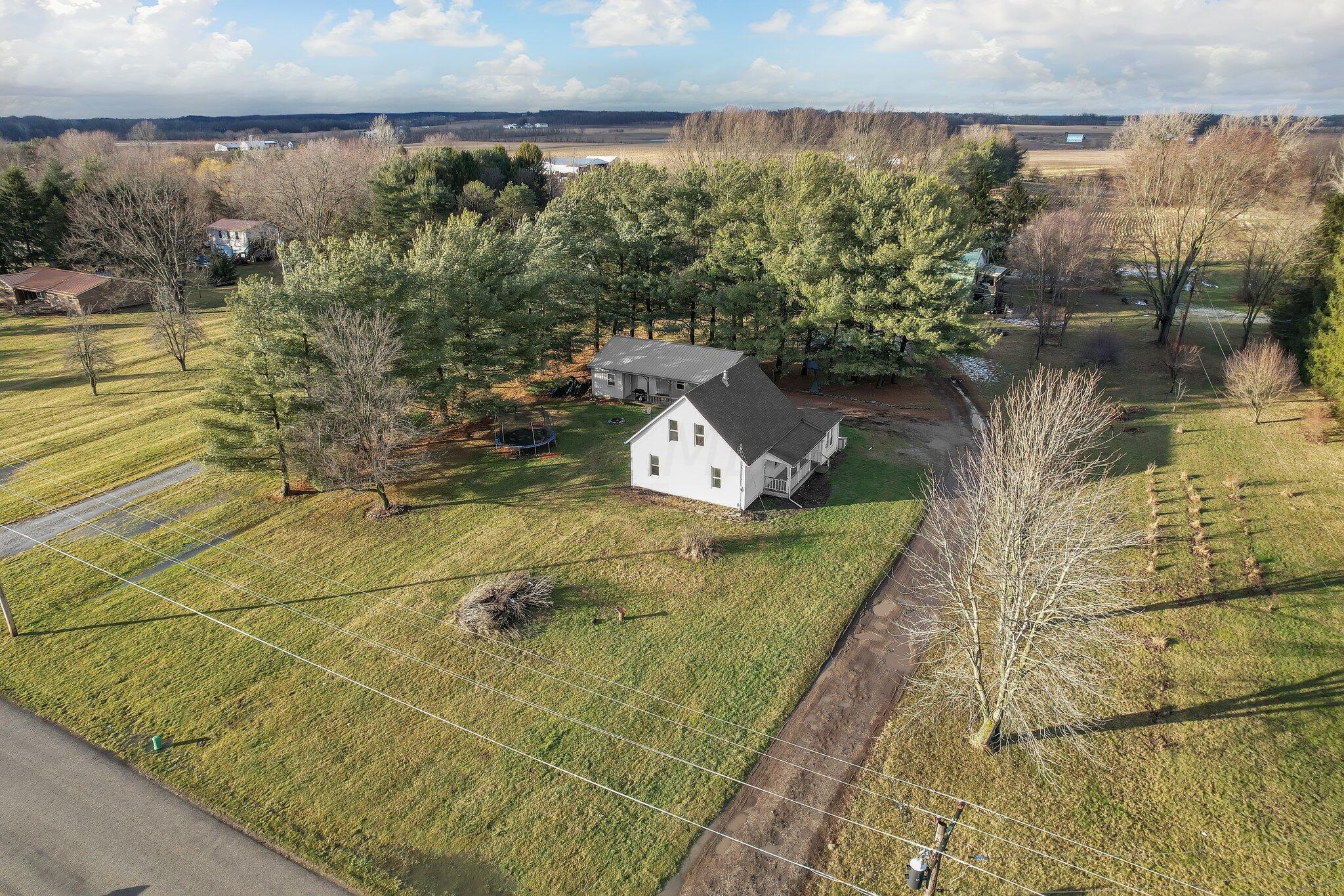260 Bickel Church Road Northeast Baltimore, OH 43105 - Photo 3 of 51 12-web-or-mls-260-bickel-church-rd-ne