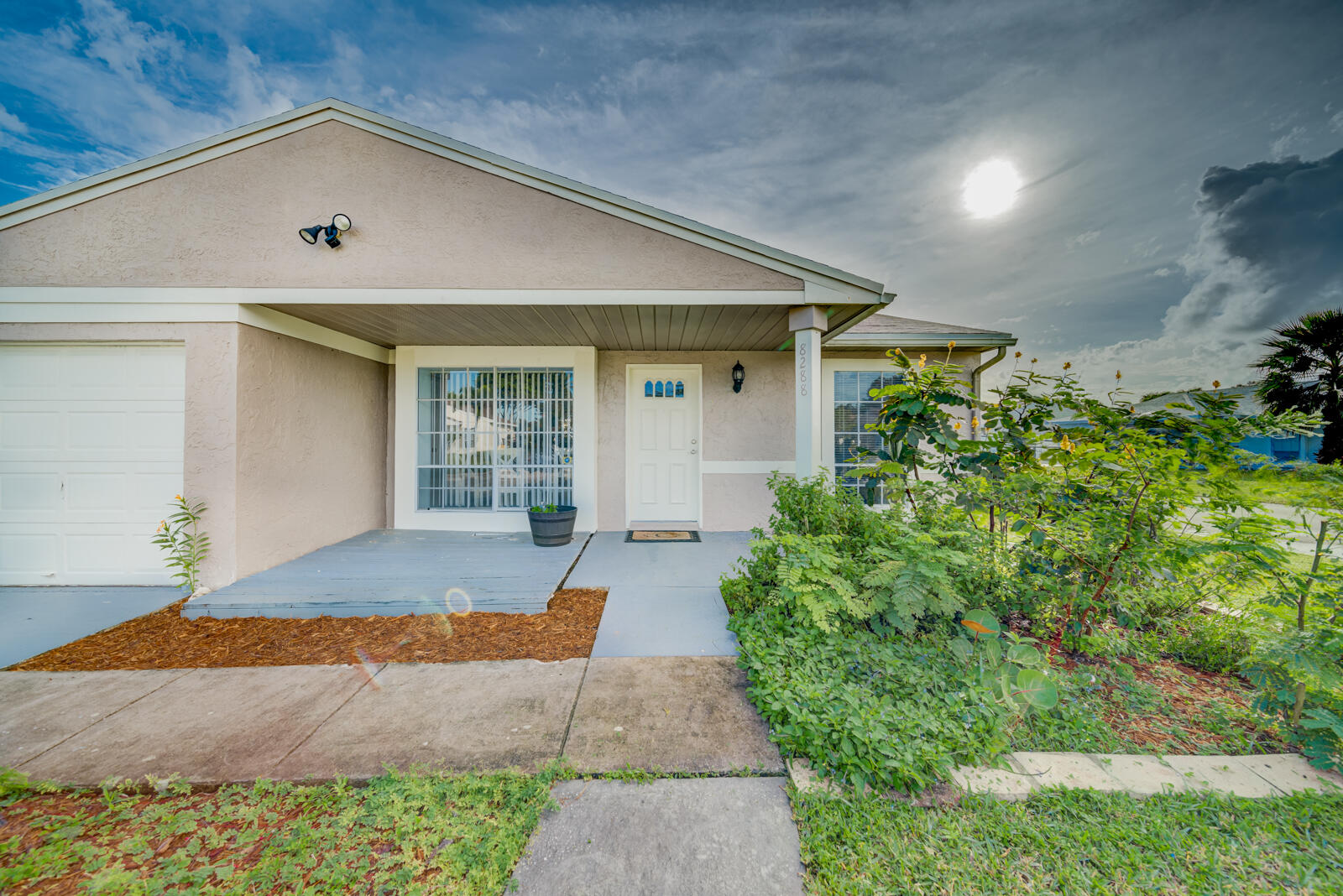 8288 Barnyard Way Boca Raton, FL 33433 - Photo 3 of 22 Exterior 6