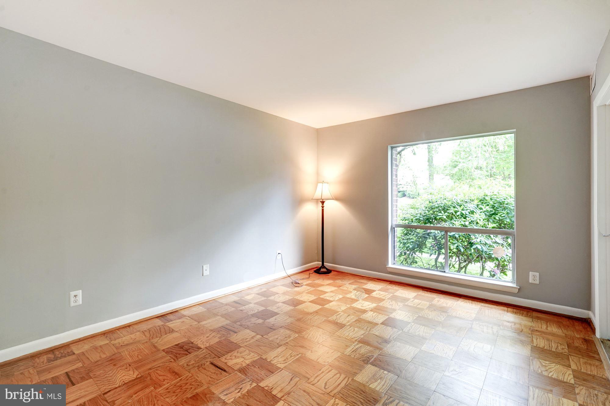 11621 Vantage Hill Road, Unit 12B Reston, VA 20190 - Photo 11 of 23 Gallery Image 11