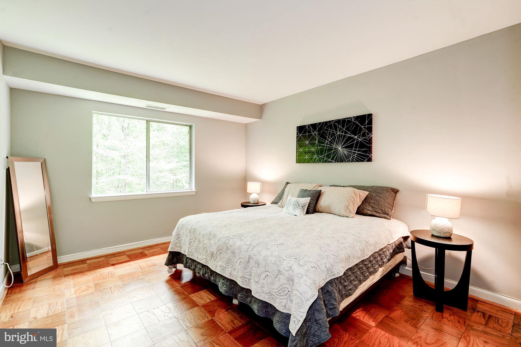 11621 Vantage Hill Road, Unit 12B Reston, VA 20190 - Photo 14 of 23 Gallery Image 14