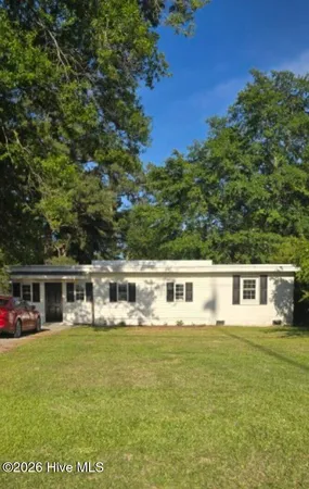 $210,000 | 302 Pete Jones Drive, Richlands, NC 28574