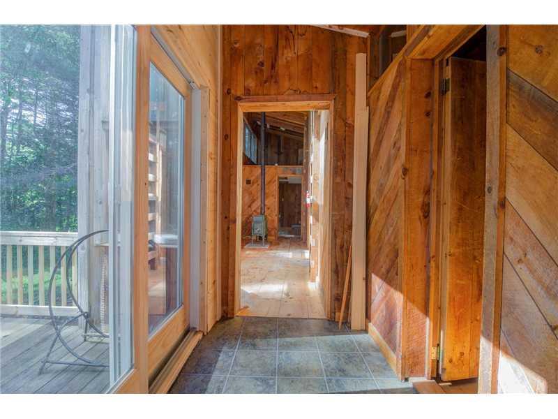 118 Sabino Road West Bath, ME 04530 - Photo 10 of 25 Hallway.