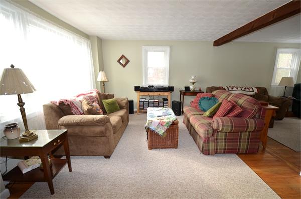 7 Anthony Road North Reading, MA 01864 - Photo 8 of 22 Gallery Image 8