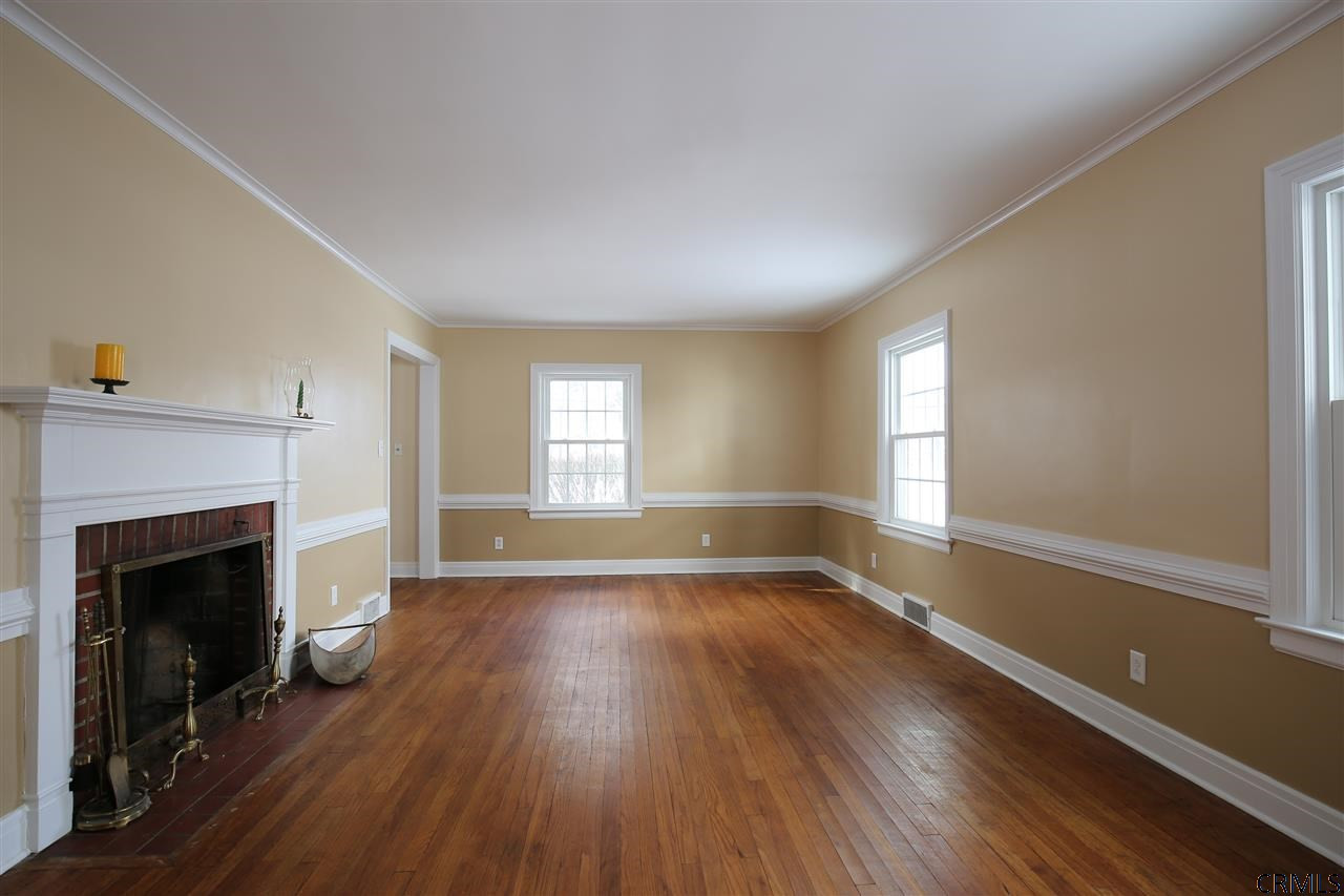 12 Forest Road Bethlehem, NY 12054 - Photo 8 of 25 Photo 8