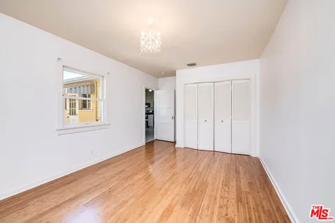 $1,749,000 | 330 North Gower Street, Los Angeles, CA 90004