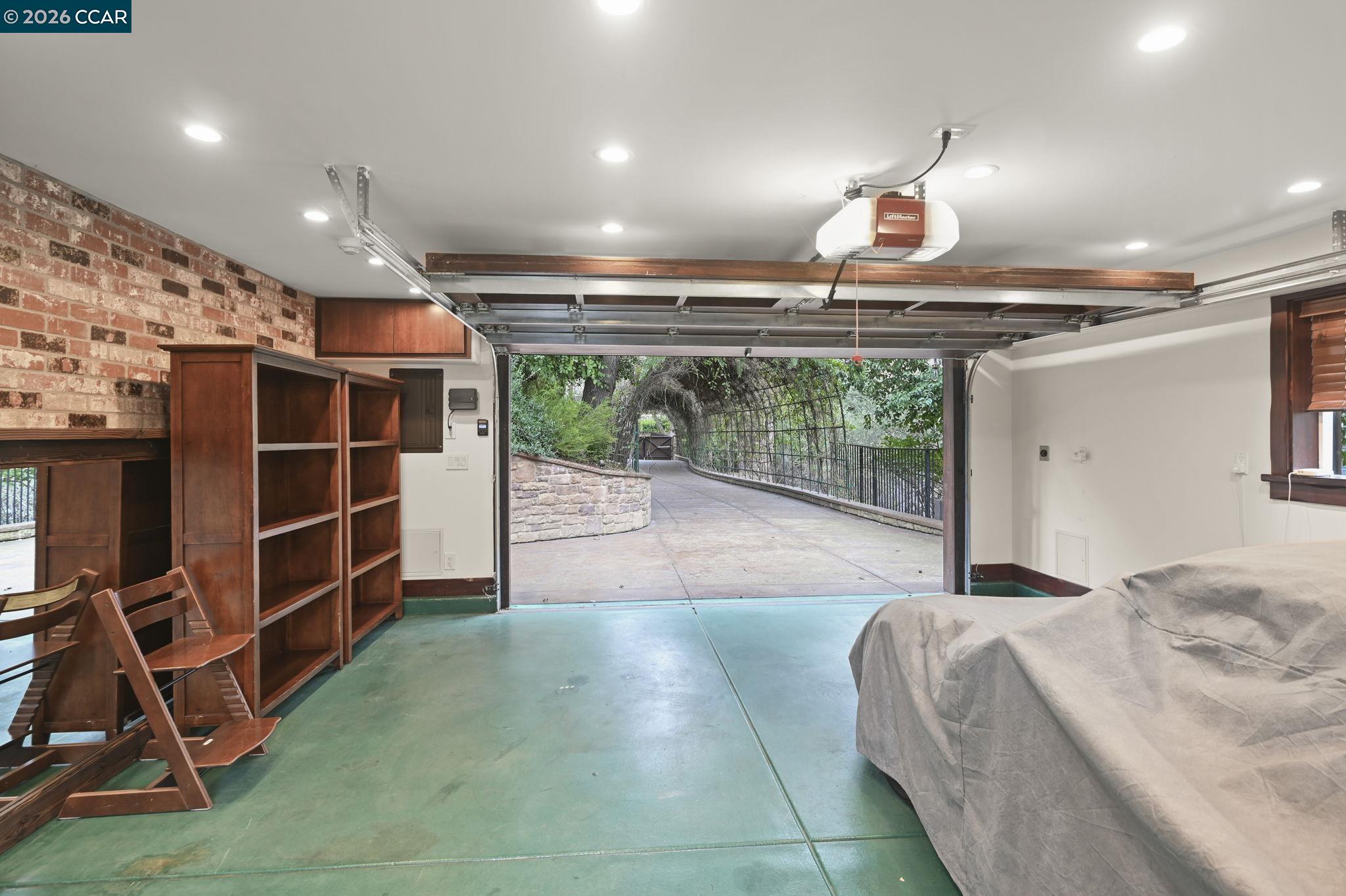 321 Livorna Heights Road Alamo, CA 94507 - Photo 35 of 60 a view of a room with gym equipment