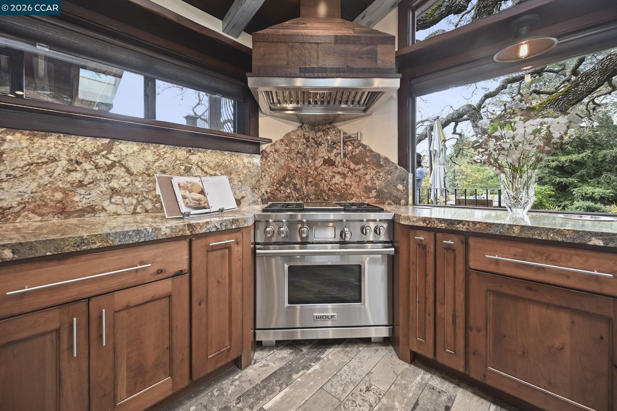 321 Livorna Heights Road Alamo, CA 94507 - Photo 9 of 60