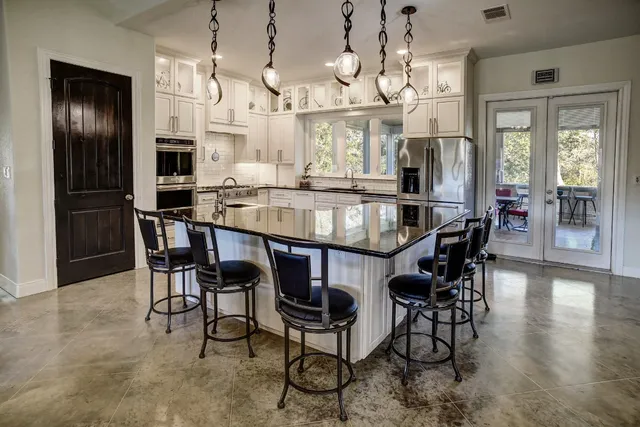 $1,390,000 | 482 Watterson Road, Bastrop, TX 78602