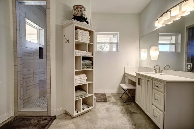 $1,390,000 | 482 Watterson Road, Bastrop, TX 78602