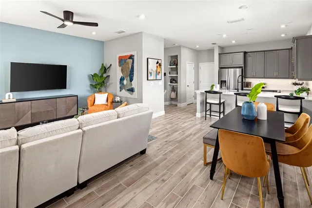 $454,990 | 9964 Red Canoe Alley, Orlando, FL 32832