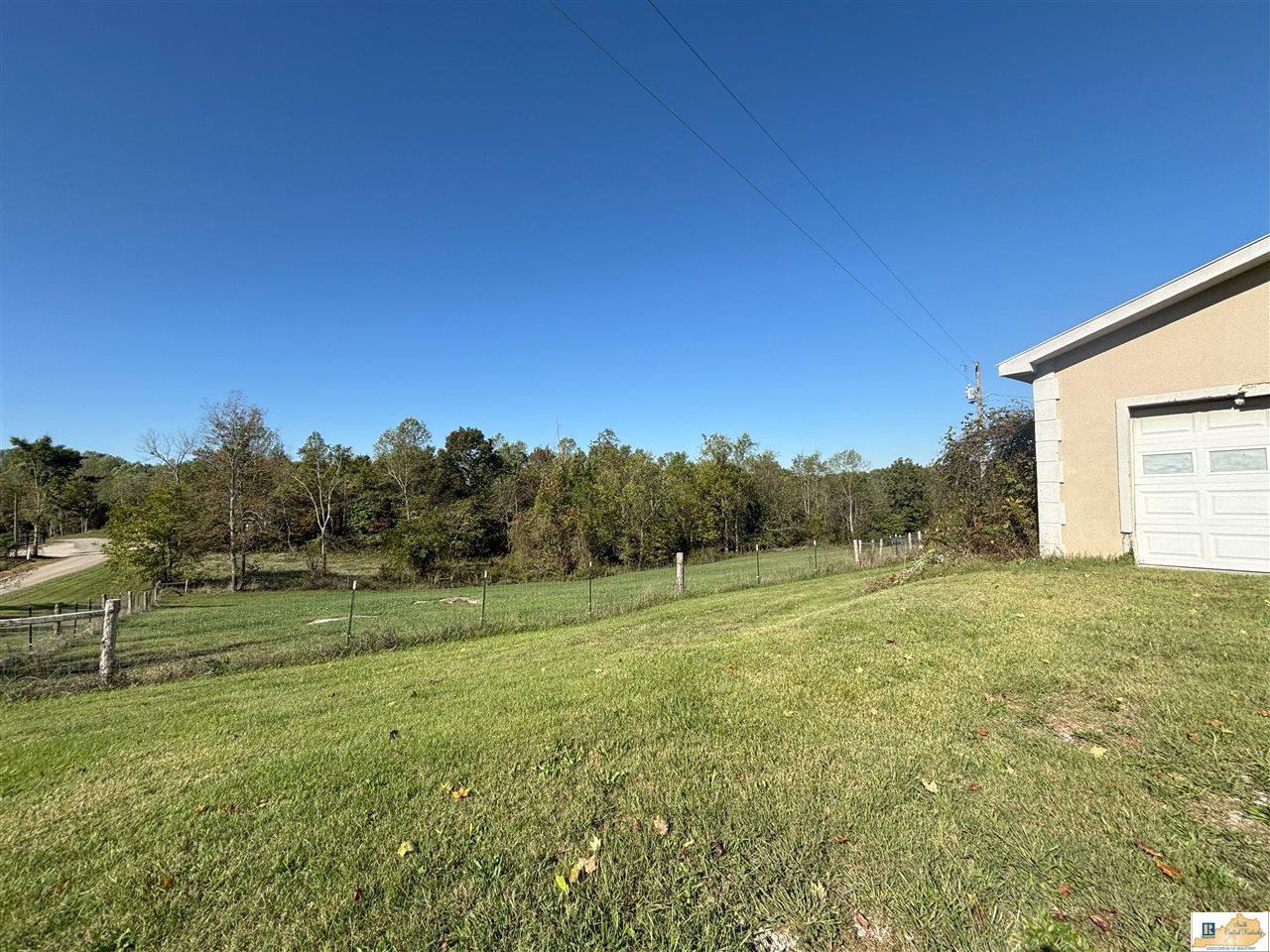 355 Edmonds Road Smiths Grove, KY 42171 - Photo 23 of 35 Gallery Image 23