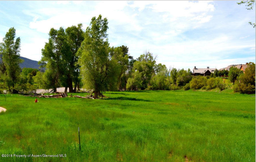 375 River's Bend Carbondale, CO 81623 - Photo 8 of 8 a view of a park with large trees