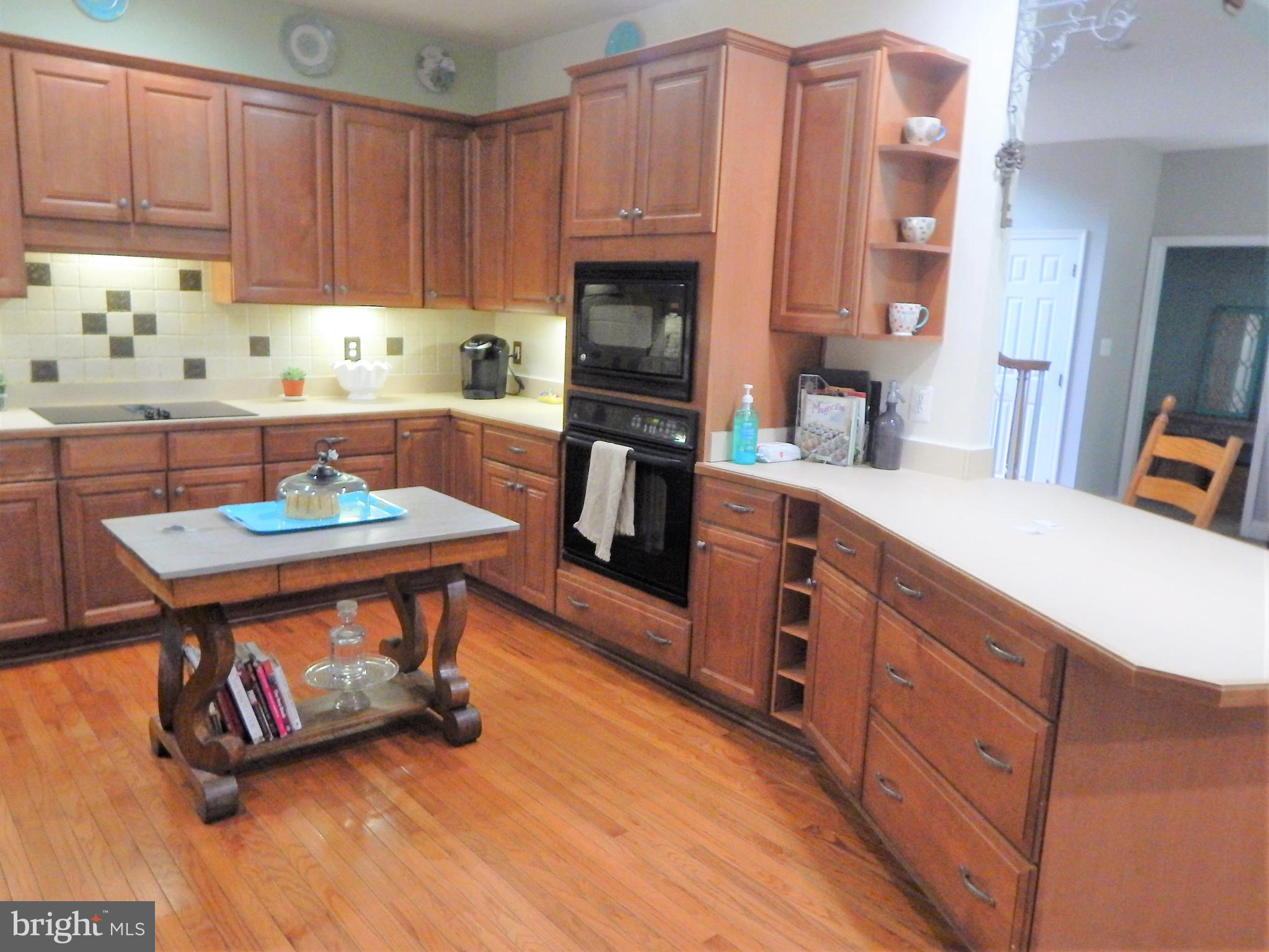31263 Point Lookout Road Mechanicsville, MD 20659 - Photo 9 of 43 Kitchen/Maple Cabinets