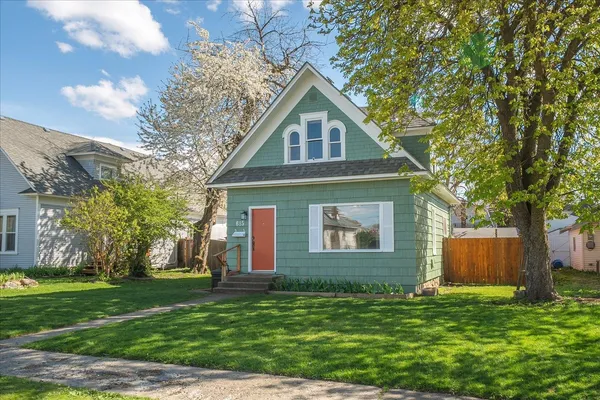 $315,000 | 615 West Mansfield Avenue, Spokane, WA 99205