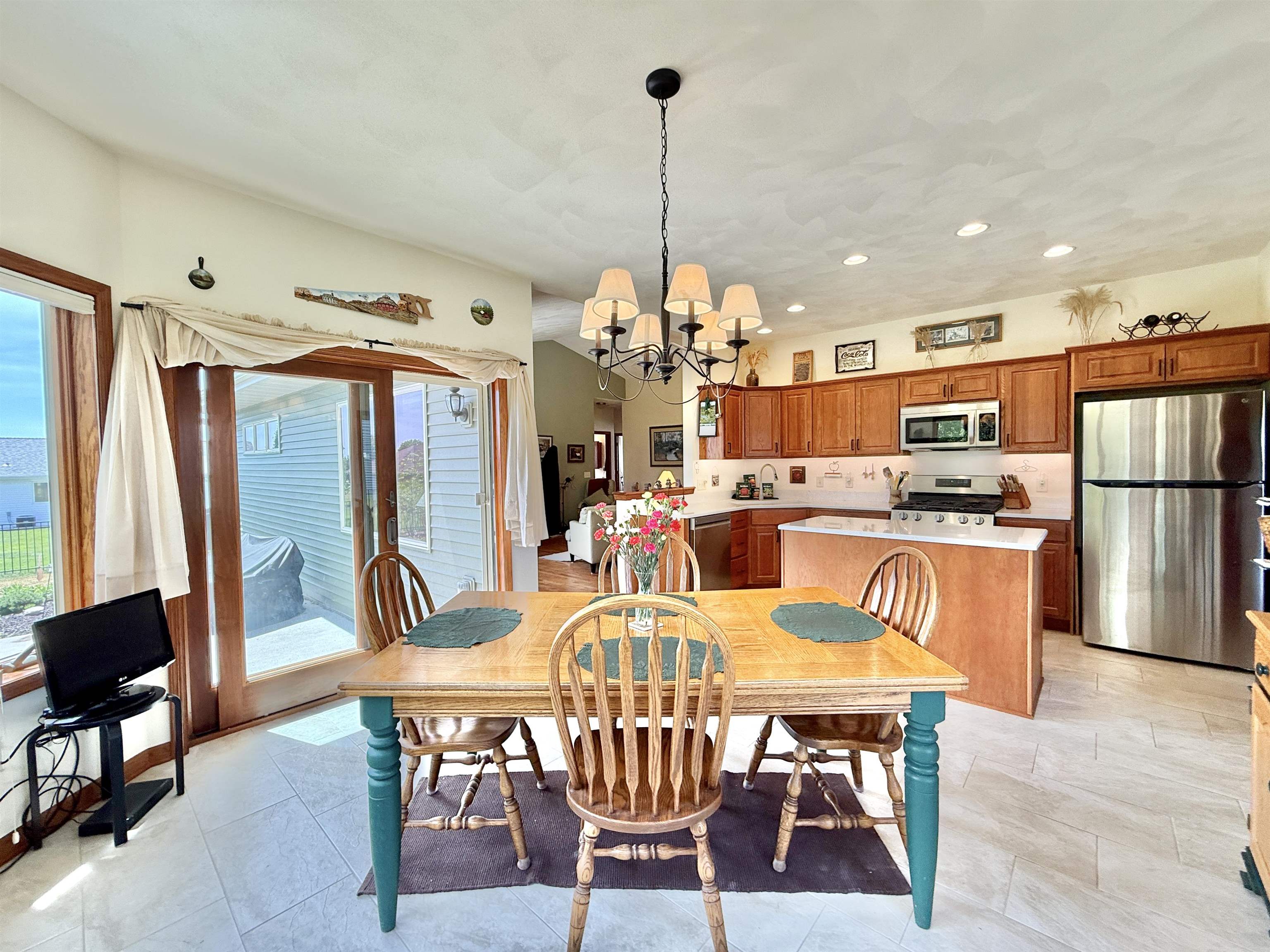 782 Waveland Road Janesville, WI 53548 - Photo 13 of 30