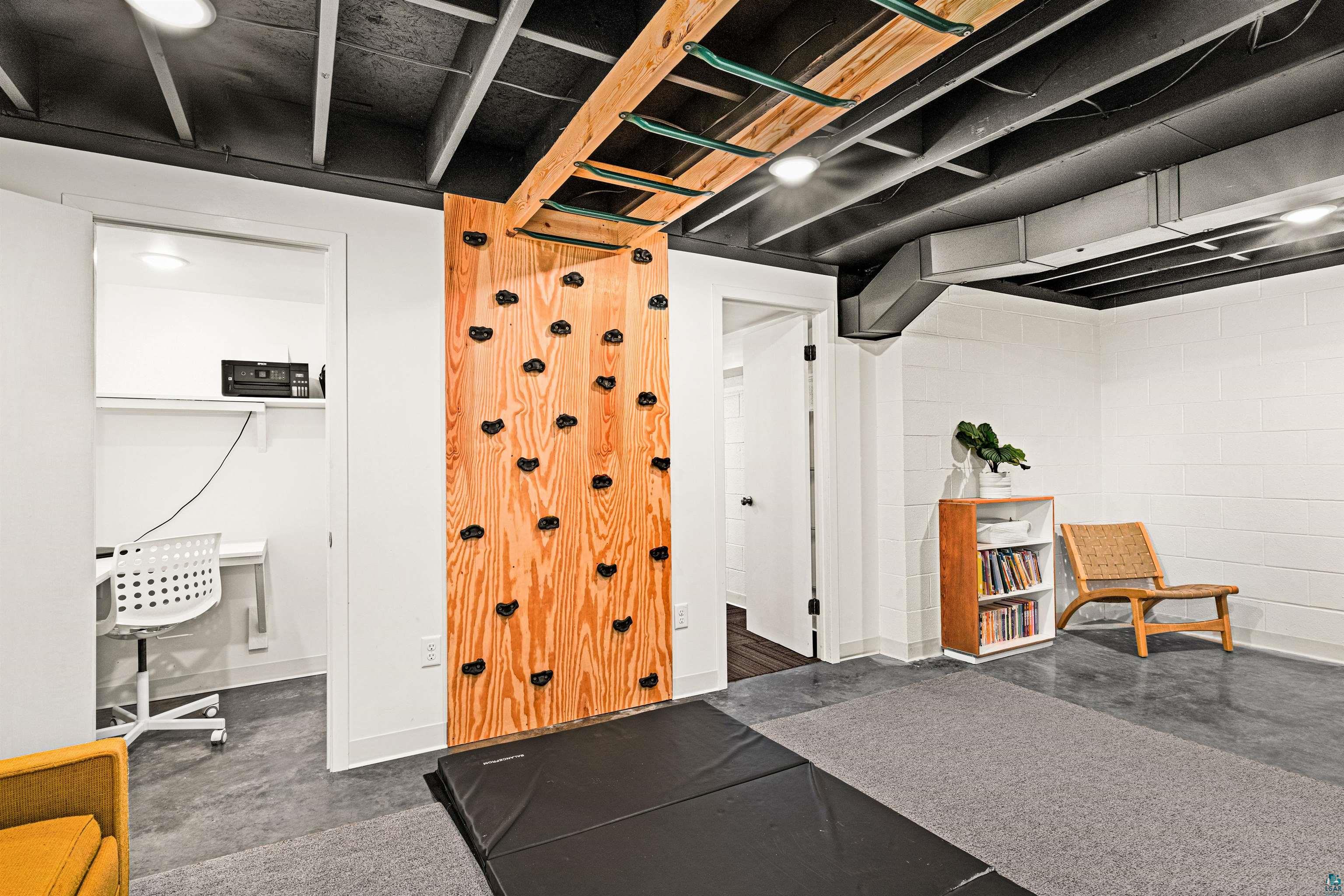 5638 Bergquist Road Duluth, MN 55804 - Photo 35 of 43 Rec Room w/access to den/office
