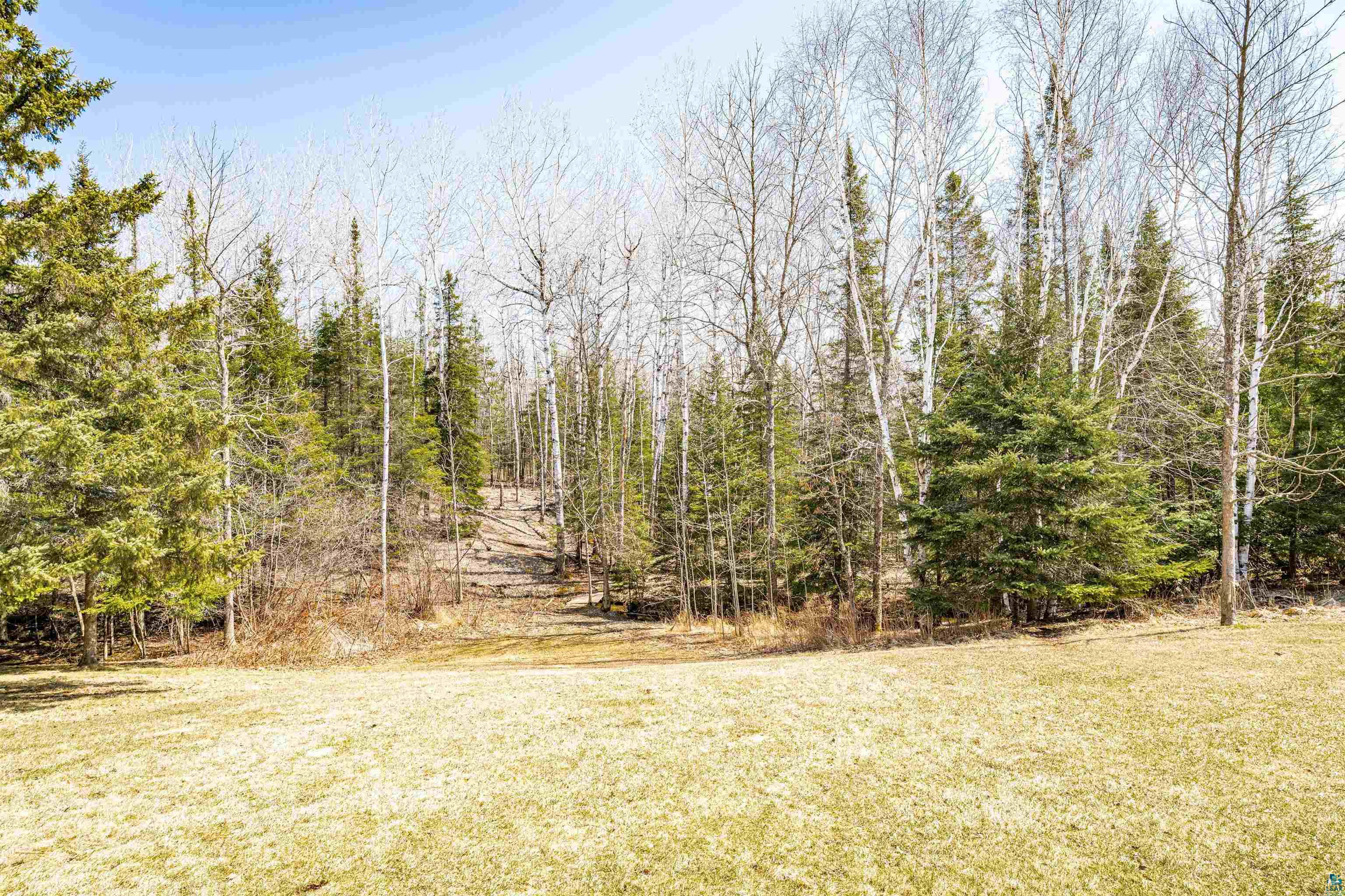 5638 Bergquist Road Duluth, MN 55804 - Photo 10 of 43 View of yard