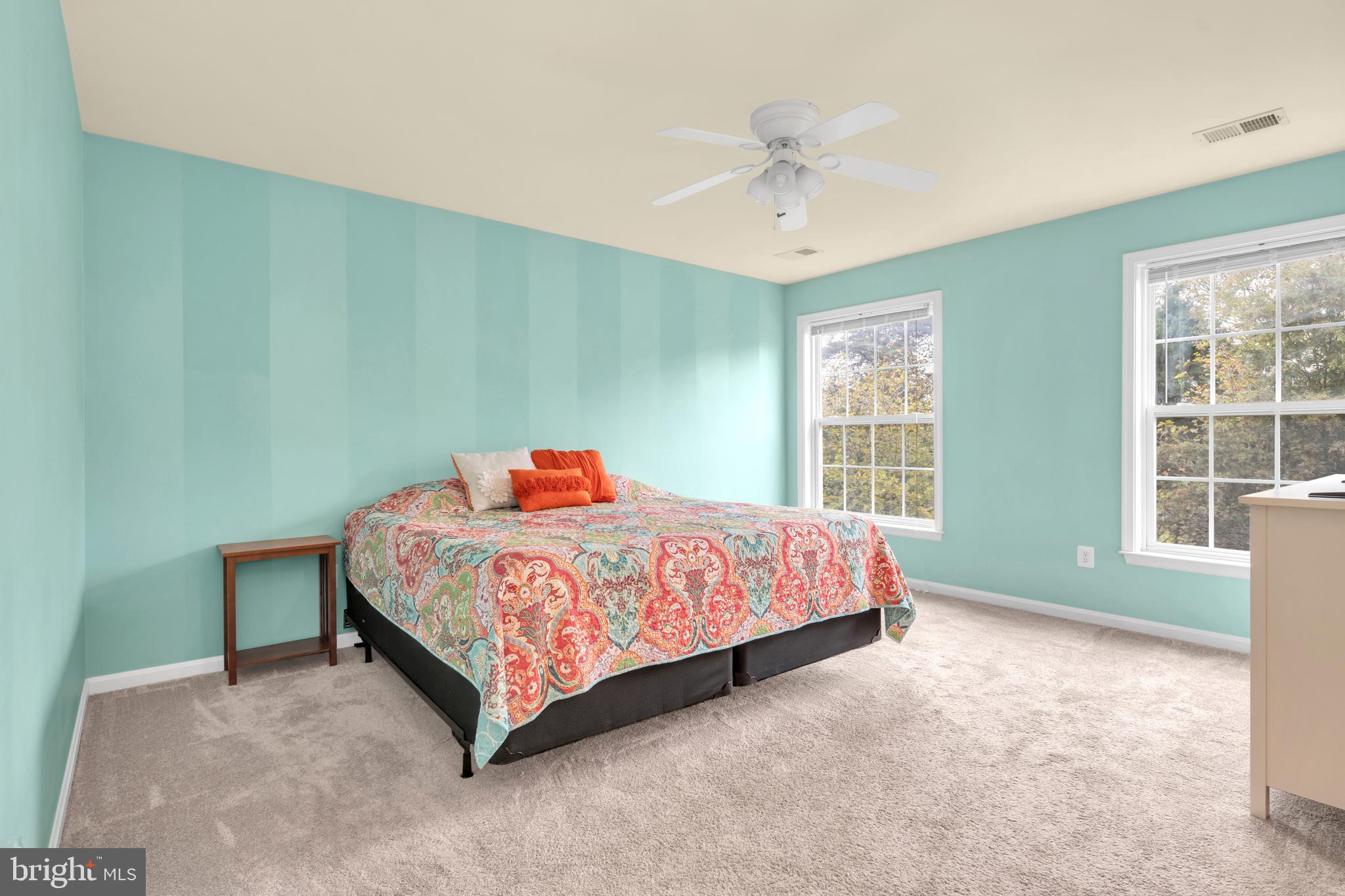 7581 Rio Grande Way Gainesville, VA 20155 - Photo 20 of 52 Primary bedroom