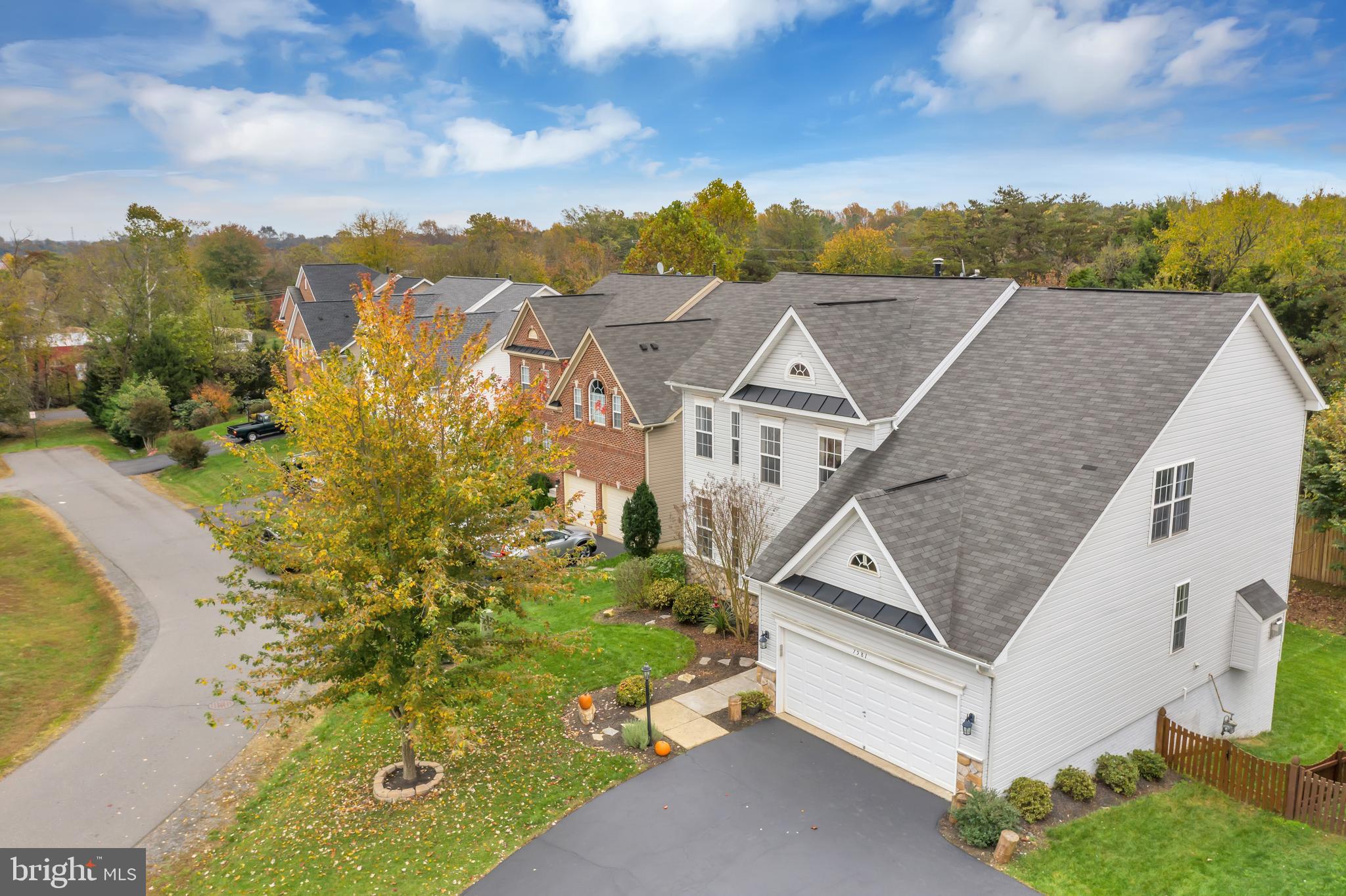 7581 Rio Grande Way Gainesville, VA 20155 - Photo 45 of 52 Quiet pipestem adjacent to home.