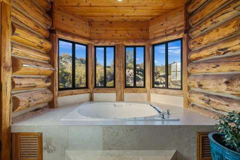 $949,000 | 60766 Table Mountain Road, Mountain Center, CA 92561