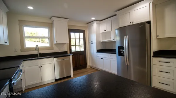 $379,000 | 1437 Beacon Road, Talbott, TN 37877
