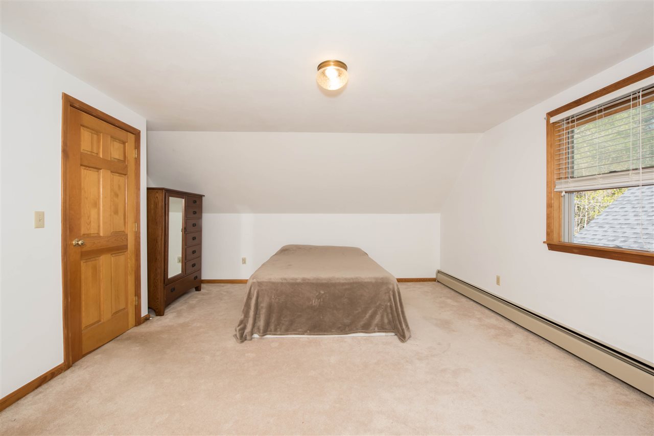 19 Capitol Circle Rochester, NH 03867 - Photo 27 of 33