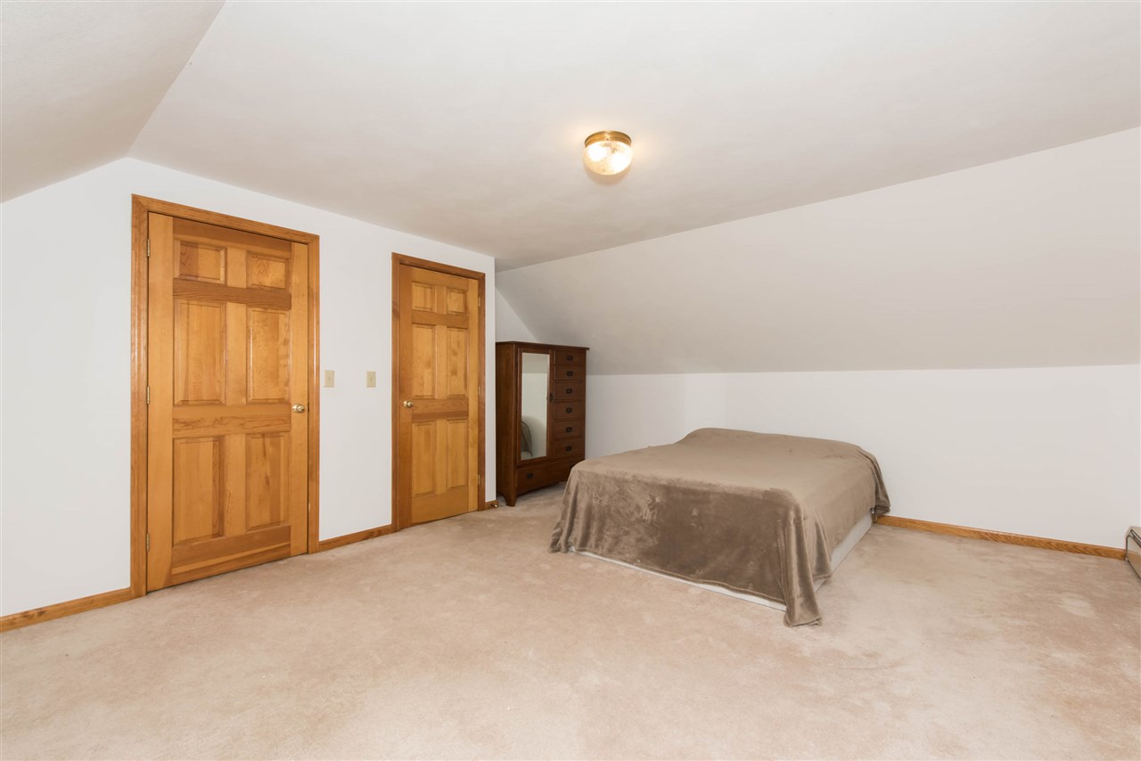 19 Capitol Circle Rochester, NH 03867 - Photo 28 of 33