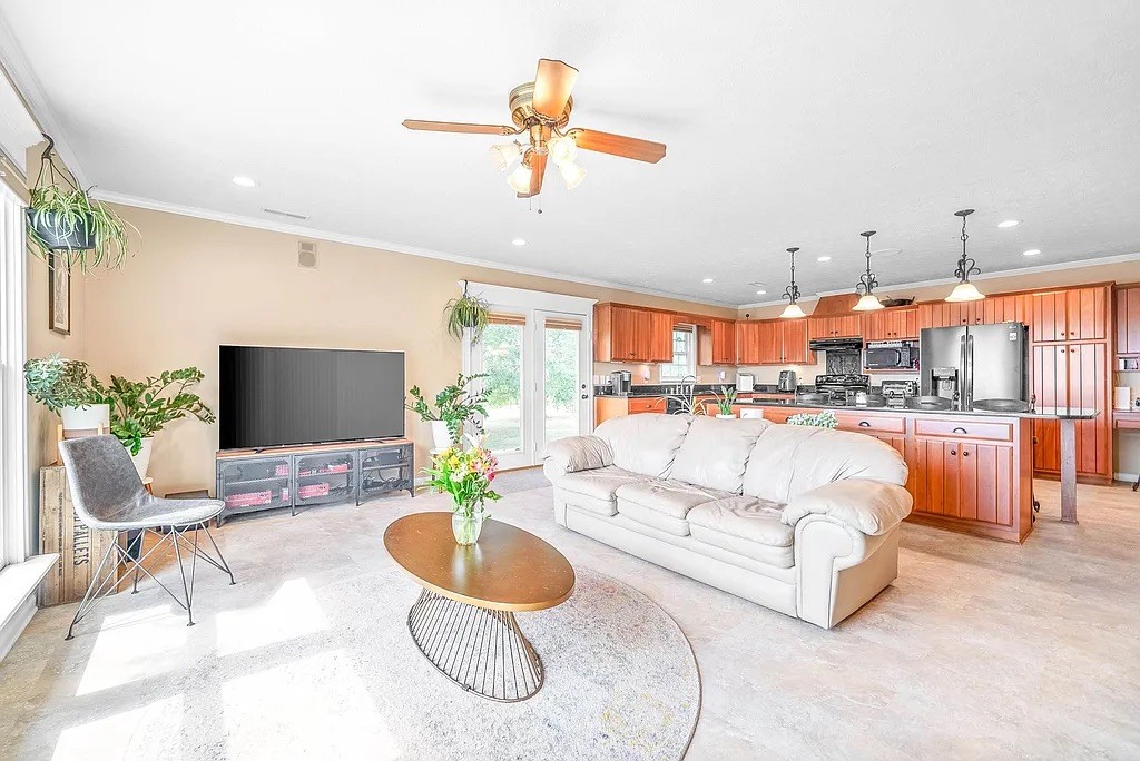 9575 Julien Road Hopkinsville, KY 42240 - Photo 12 of 48