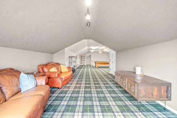 $579,900 | 9575 Julien Road, Hopkinsville, KY 42240