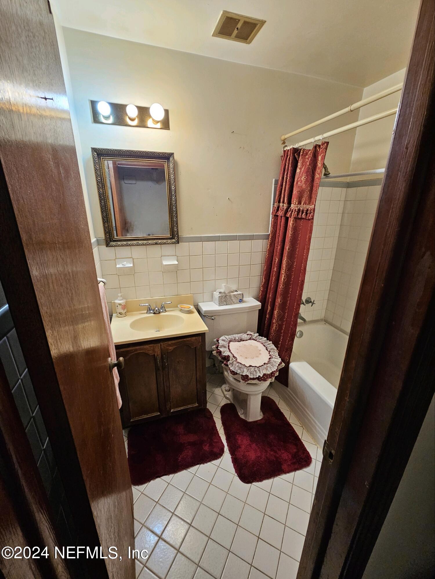 Guest bath