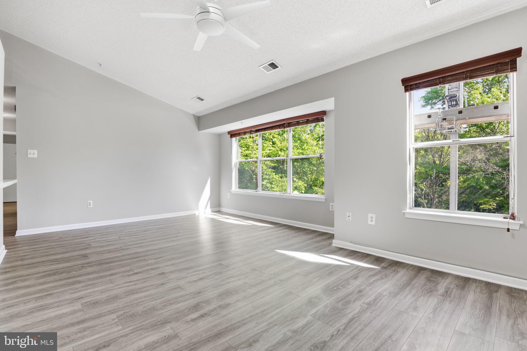 2812 Clear Shot Drive, Unit 10 Silver Spring, MD 20906 - Photo 2 of 20